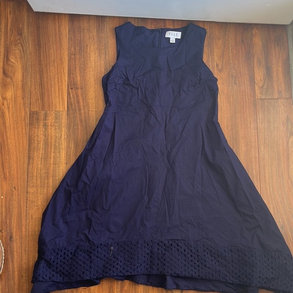 Elle Women’s Sleeveless Dress. - Picture 2 of 6